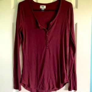 Women’s Old Navy Maroon Long Sleeve, Size M